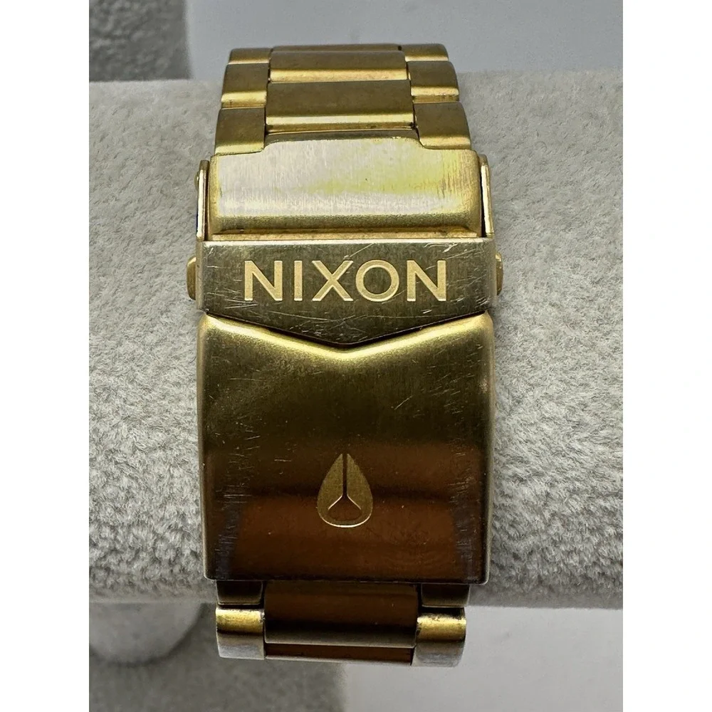 Nixon The Sentry‎ Never Be Late New Battery Mens Watch 42MM 7